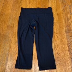 Athleta Black Capris Performance Stretch